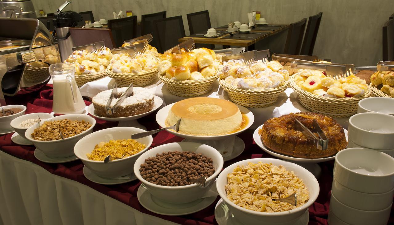 Hotel Atlantico Travel Copacabana Rio de Janeiro Exterior photo Breakfast buffet
