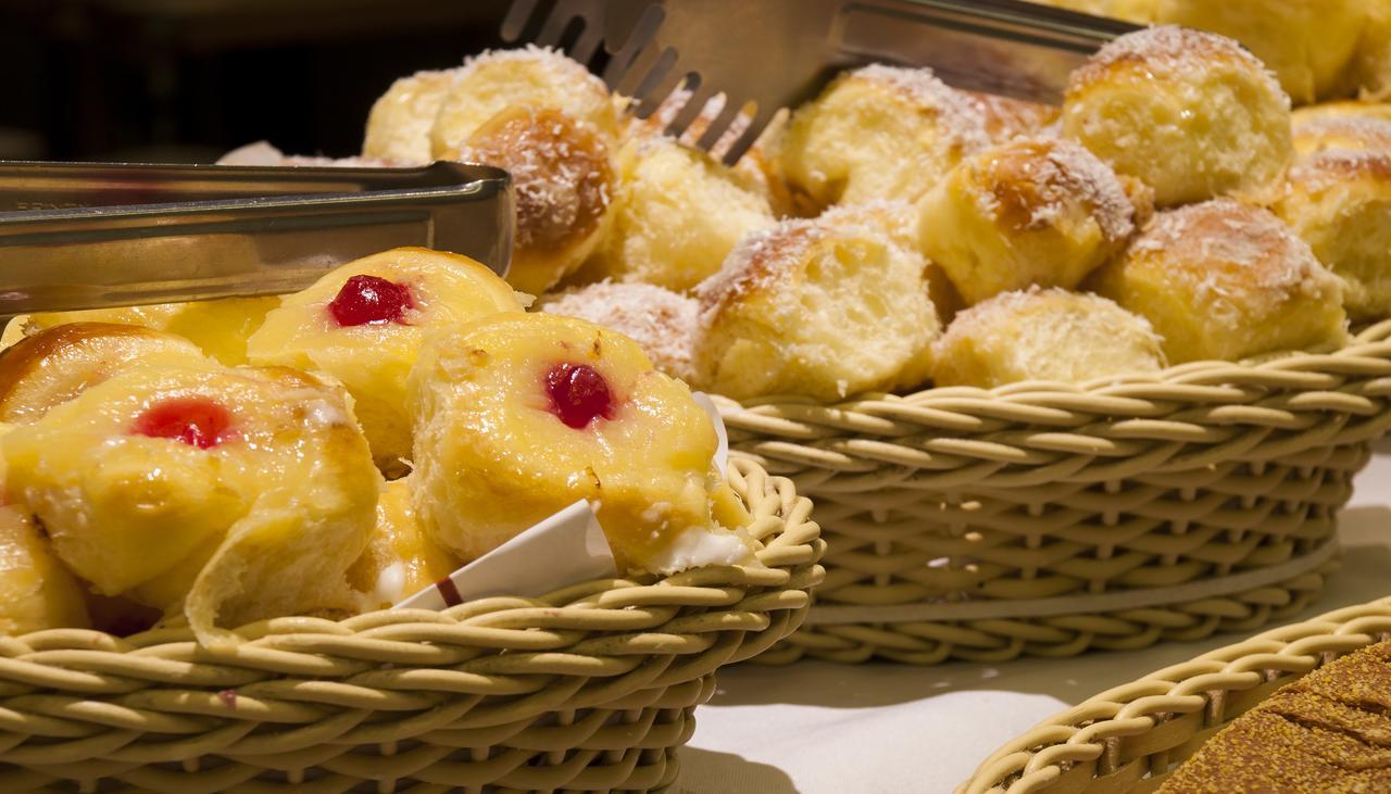 Hotel Atlantico Travel Copacabana Rio de Janeiro Exterior photo Portuguese sponge cake