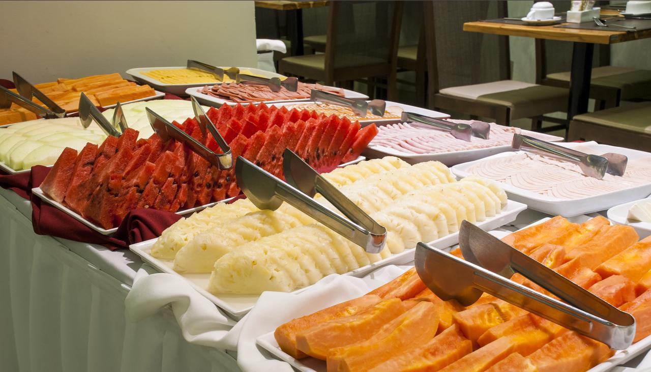 Hotel Atlantico Travel Copacabana Rio de Janeiro Exterior photo Breakfast buffet